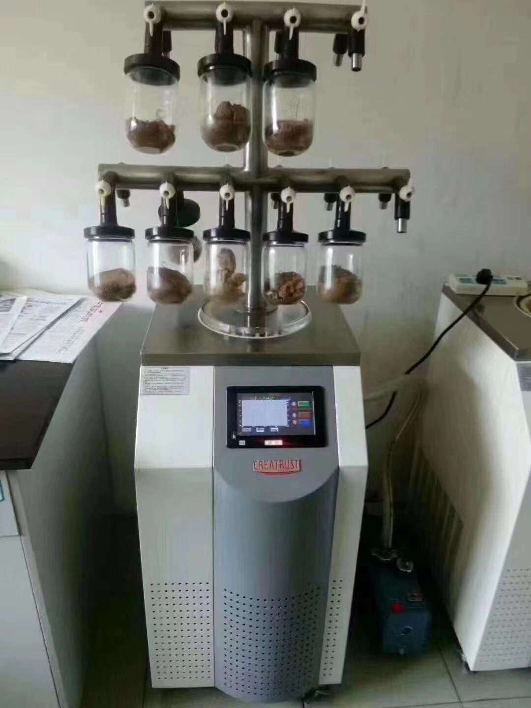 實(shí)驗室凍干機3.jpg